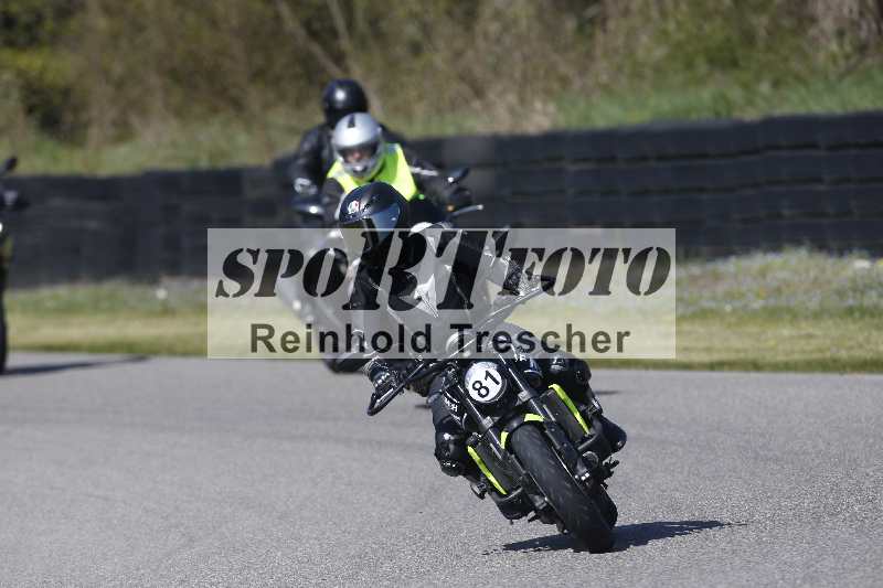 /01 02.04.2026 MAZ ADR/Gruppe gelb Gruppe gruen/81